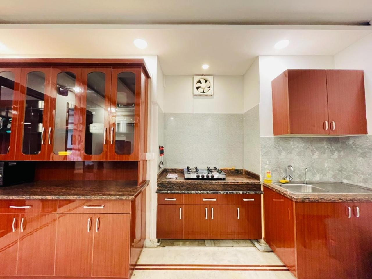 Bedchambers Serviced Apartments, Sector 38 Gurgaon Buitenkant foto